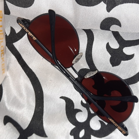 AUTHENTIC RARE VINTAGE BLUBLOCKER 🌞 SUN 😎 SUMMER GIFT 🎁 - Picture 5 of 8